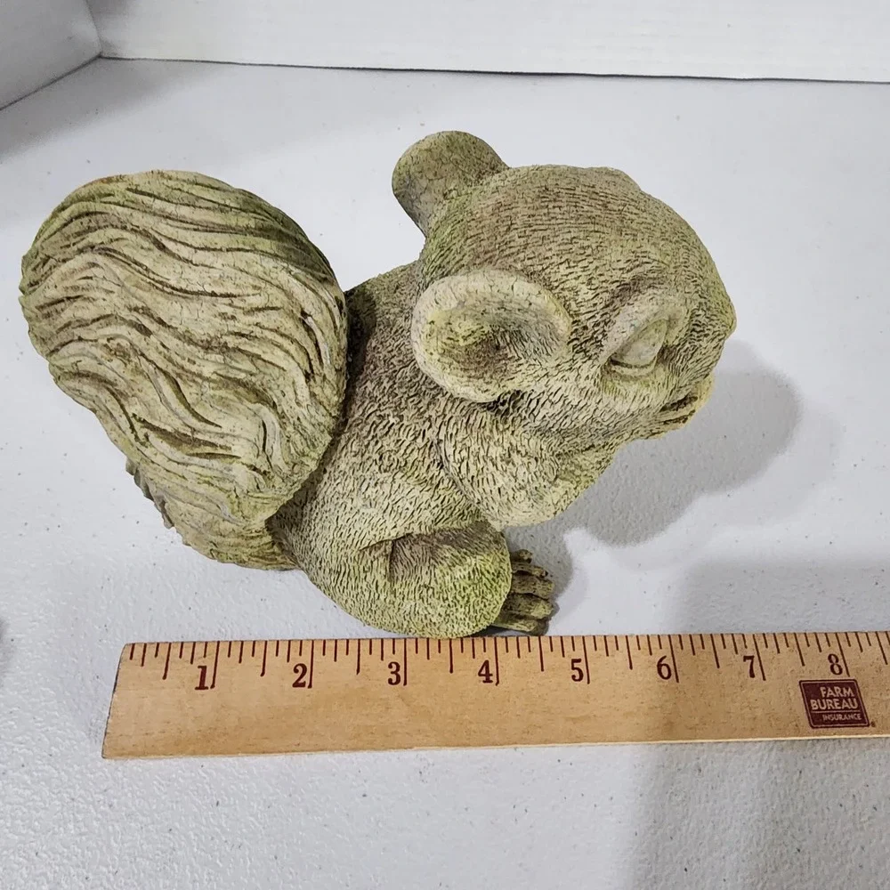 Vintage Stone Look Resin Squirrel Figurine Garden Statue Moss Green Decor 5 Inch